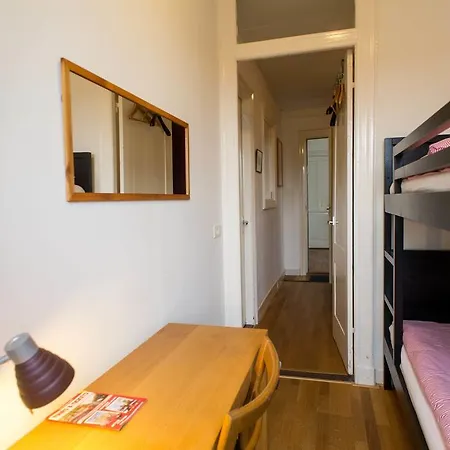 Acca Apartment *